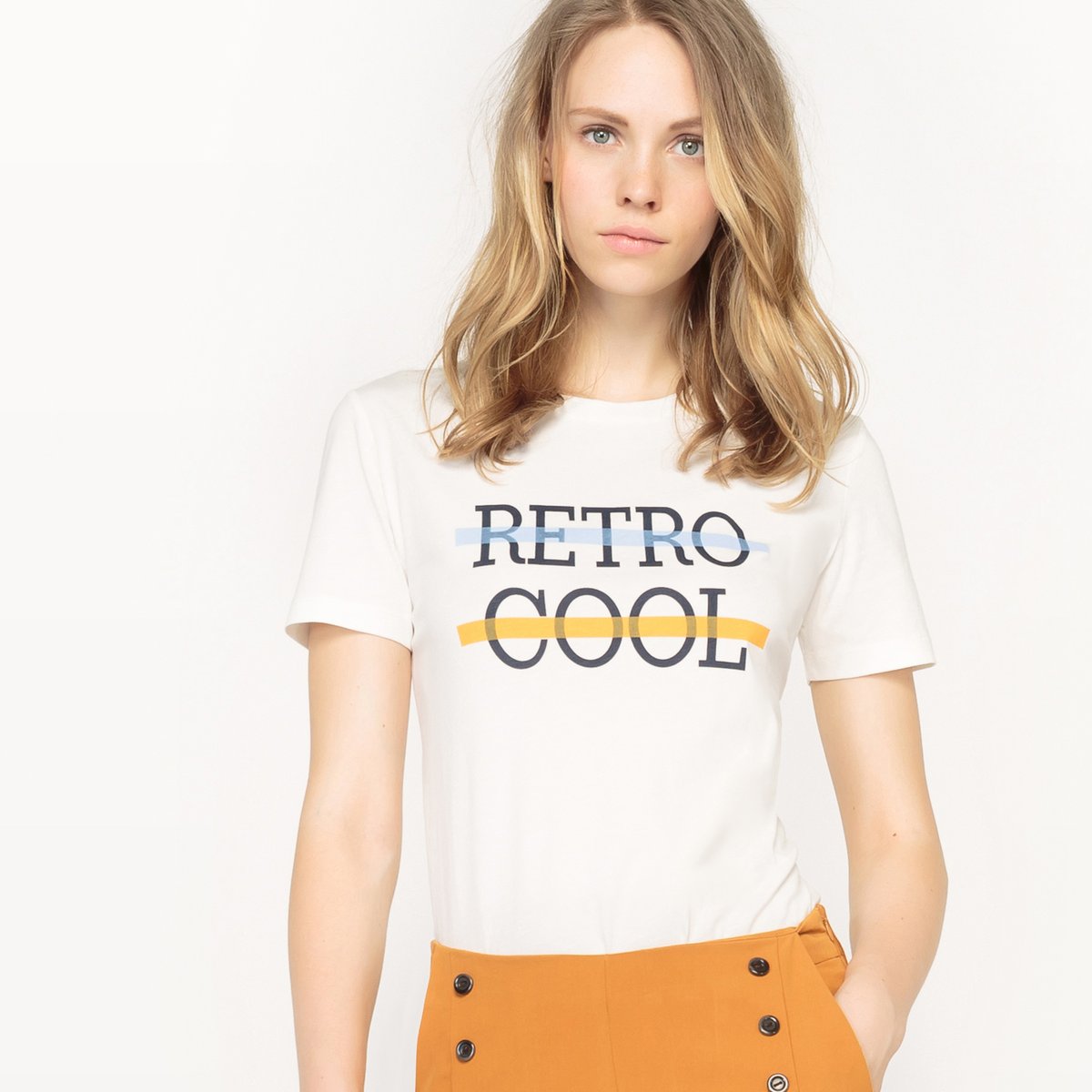 Футболка Retro Футболка RetroМатериал : 100% хлопок Длина рукава : короткие рукава Форма воротника : Круглый вырез Покрой футболки : любой Рисунок : однотонная модель<br><br>Цвет: светло-серый меланж,экрю<br>Размер: L