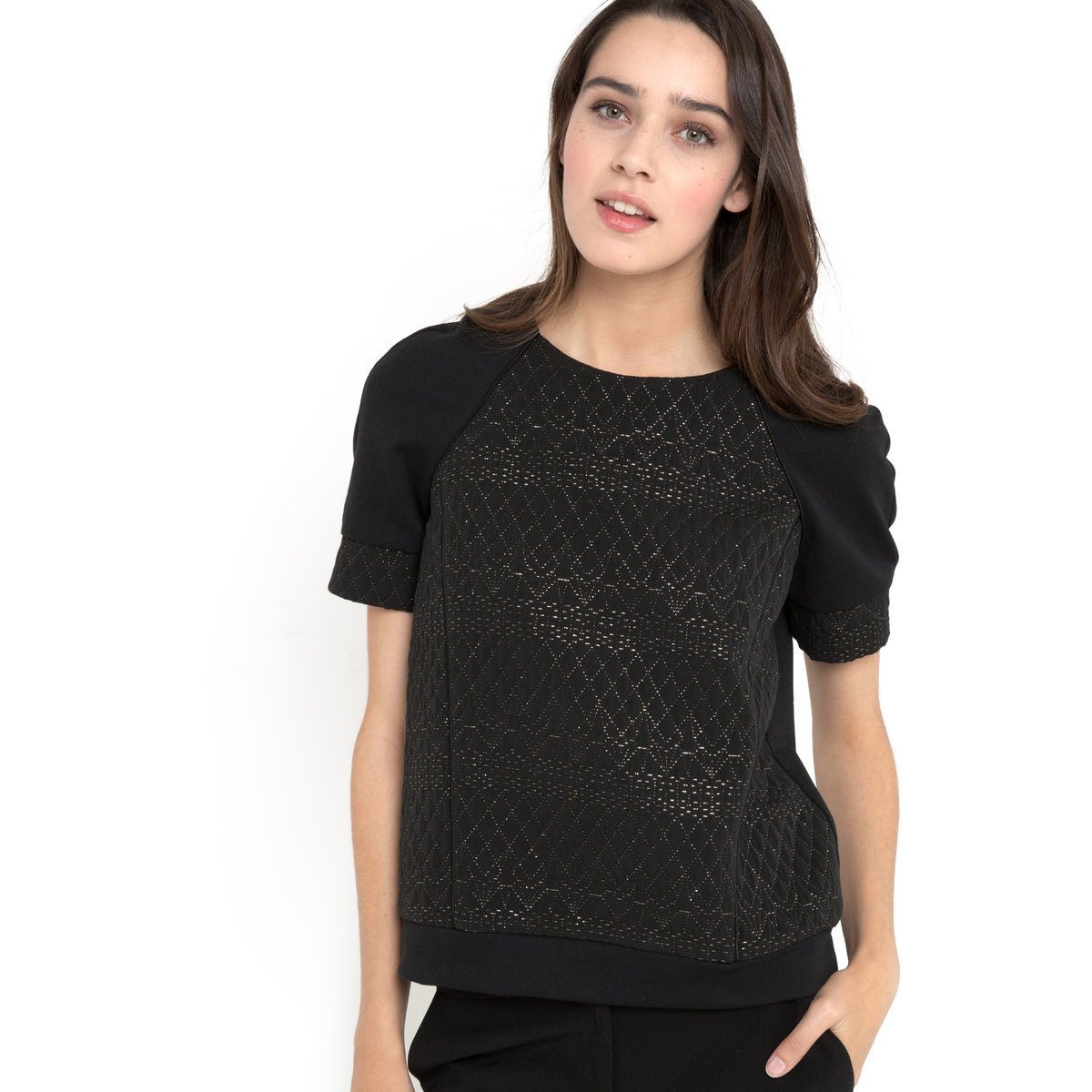 Свитшот с жаккардовым рисунком Soft Grey Свитшот с жаккардовым рисунком Soft GreyСвитшот с жаккардовым рисунком Soft Grey. Круглый вырез с молнией сзади. Контрастные проймы. Мольтон, 45% полиэстера, 55% хлопка, жаккард, 36% хлопка, 62% полиэстера, 1% металлизированных волокон. Длина 60 см.<br><br>Цвет: черный<br>Размер: 42 (FR) - 48 (RUS)