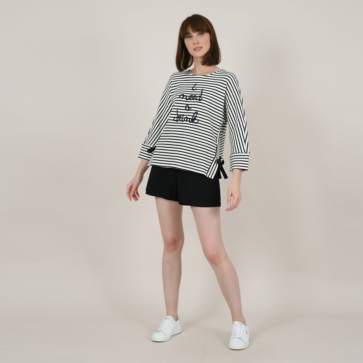 Свитшот La Redoute, Разноцветный, В полоску с вышивкой манжеты с бантиками M разноцветный
Свитшот La Redoute, Разноцветный, В полоску с вышивкой манжеты с бантиками M разноцветный