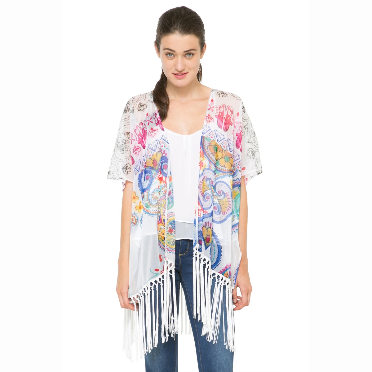 Кардиган с оригинальным рисунком и бахромой DESIGUAL, Blus Mayo Кардиган с оригинальным рисунком и бахромой DESIGUAL, Blus MayoКардиган с рисунком, Blus Mayo от DESIGUAL. Контрастный рисунок с оригинальным орнаментом. Бахрома по низу. Состав и детали :Материал : 100% полиэстераМарка : DESIGUALУходМашинная стирка при 30°C<br><br>Цвет: белый наб.рисунок