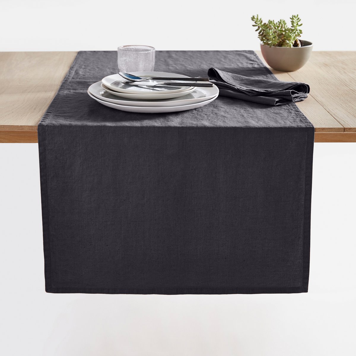 Дорожка La Redoute, Черный, Настольная из мытого льна VICTORINE 50 x 150 см черный
Дорожка La Redoute, Черный, Настольная из мытого льна VICTORINE 50 x 150 см черный