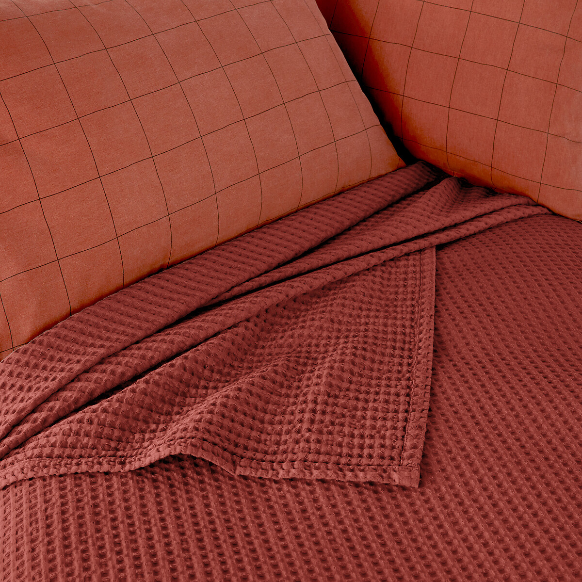 Покрывало LaRedoute, Бежевый, Покрывало кроватное из стираного хлопка Waffle 230 x 250 см бежевый
Покрывало LaRedoute, Бежевый, Покрывало кроватное из стираного хлопка Waffle 230 x 250 см бежевый