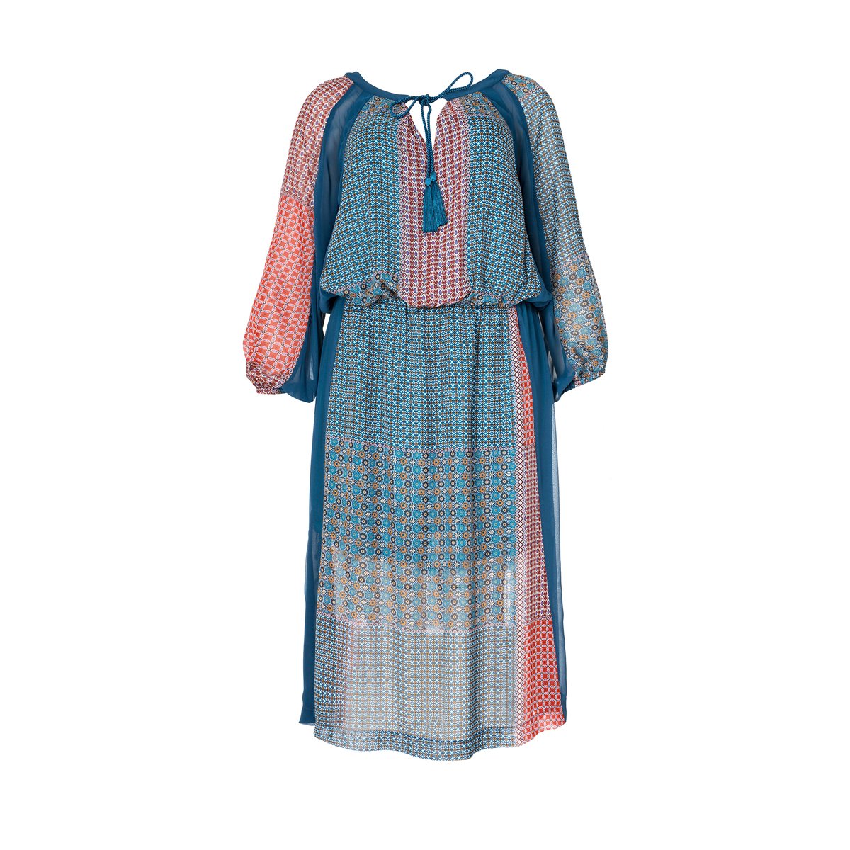 Платье ПлатьеПлатье с лоскутным узором и длинными рукавами MAT FASHION. 100% полиэстера. Объемный покрой с поясом, ткань с лоскутным мотивом . Длинные рукава со сборками . V-образный вырез с завязками с бахромой .<br><br>Цвет: набивной рисунок<br>Размер: 44/46 (FR) - 50/52 (RUS)