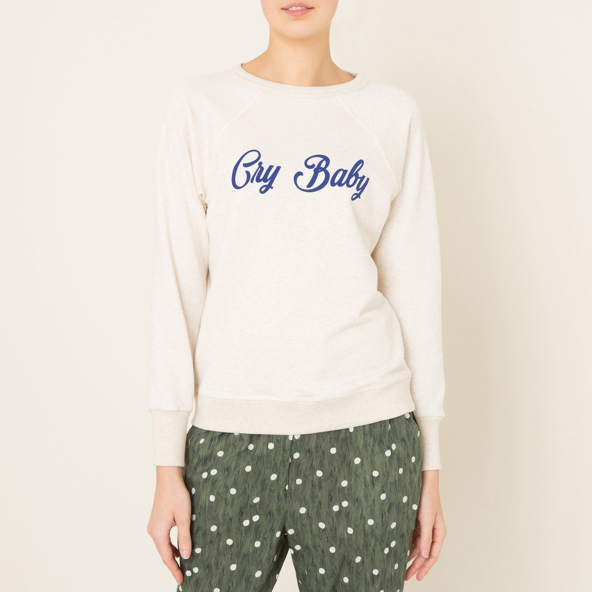 Свитшот TIMON CRY BABY эксклюзивно от Brand Boutique Свитшот TIMON CRY BABY эксклюзивно от Brand BoutiqueСостав и описание Материал : 80% хлопка, 20% полиэстера Марка : S?UR<br><br>Цвет: экрю меланж<br>Размер: 38 (FR) - 44 (RUS)
