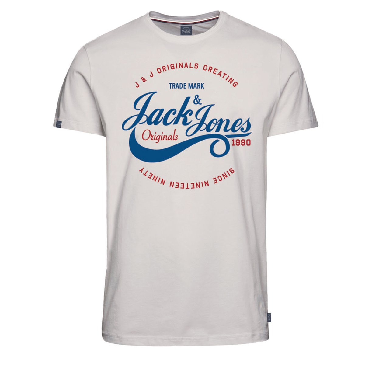 Футболка, 100% хлопка Футболка, 100% хлопкаФутболка с короткими рукавами JACK & JONES. Прямой покрой, круглый вырез. Рисунок спереди. Состав и описание:Материал: 100% хлопка.Марка: JACK & JONES.<br><br>Цвет: белый,красный,темно-синий<br>Размер: XL.L.S.L