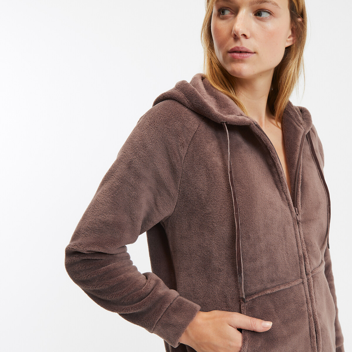 Жакет LaRedoute, Каштановый, Жакет пижамный из флисового трикотажа 34/36 (FR) - 40/42 (RUS) каштановый
Жакет LaRedoute, Каштановый, Жакет пижамный из флисового трикотажа 34/36 (FR) - 40/42 (RUS) каштановый