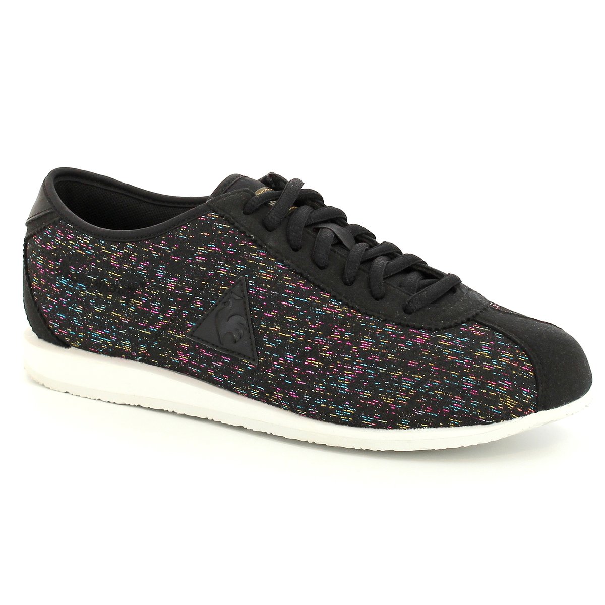 Кеды WENDON W RAINBOW JACQUARD Кеды WENDON W RAINBOW JACQUARDПодкладка : текстиль Стелька : текстиль Подошва : каучук Форма каблука : плоский каблук Мысок : закругленный мысок Застежка : шнуровка<br><br>Цвет: рисунок черный