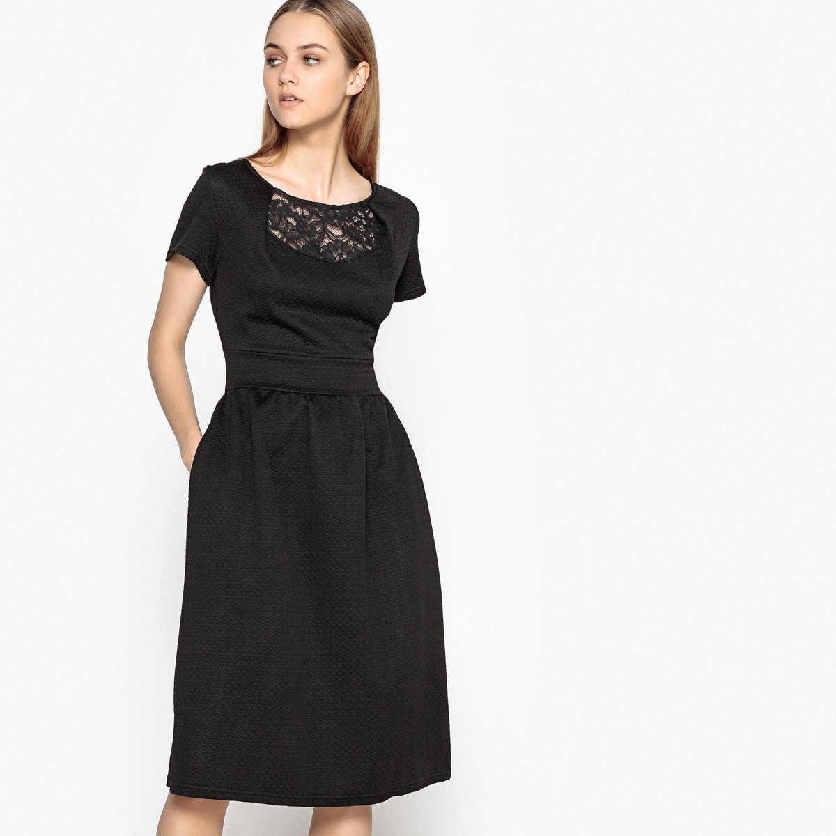 Платье La Redoute, Черный, Однотонное с вырезом спереди и спинкой из кружева 34 (FR) - 40 (RUS) черный
Платье La Redoute, Черный, Однотонное с вырезом спереди и спинкой из кружева 34 (FR) - 40 (RUS) черный