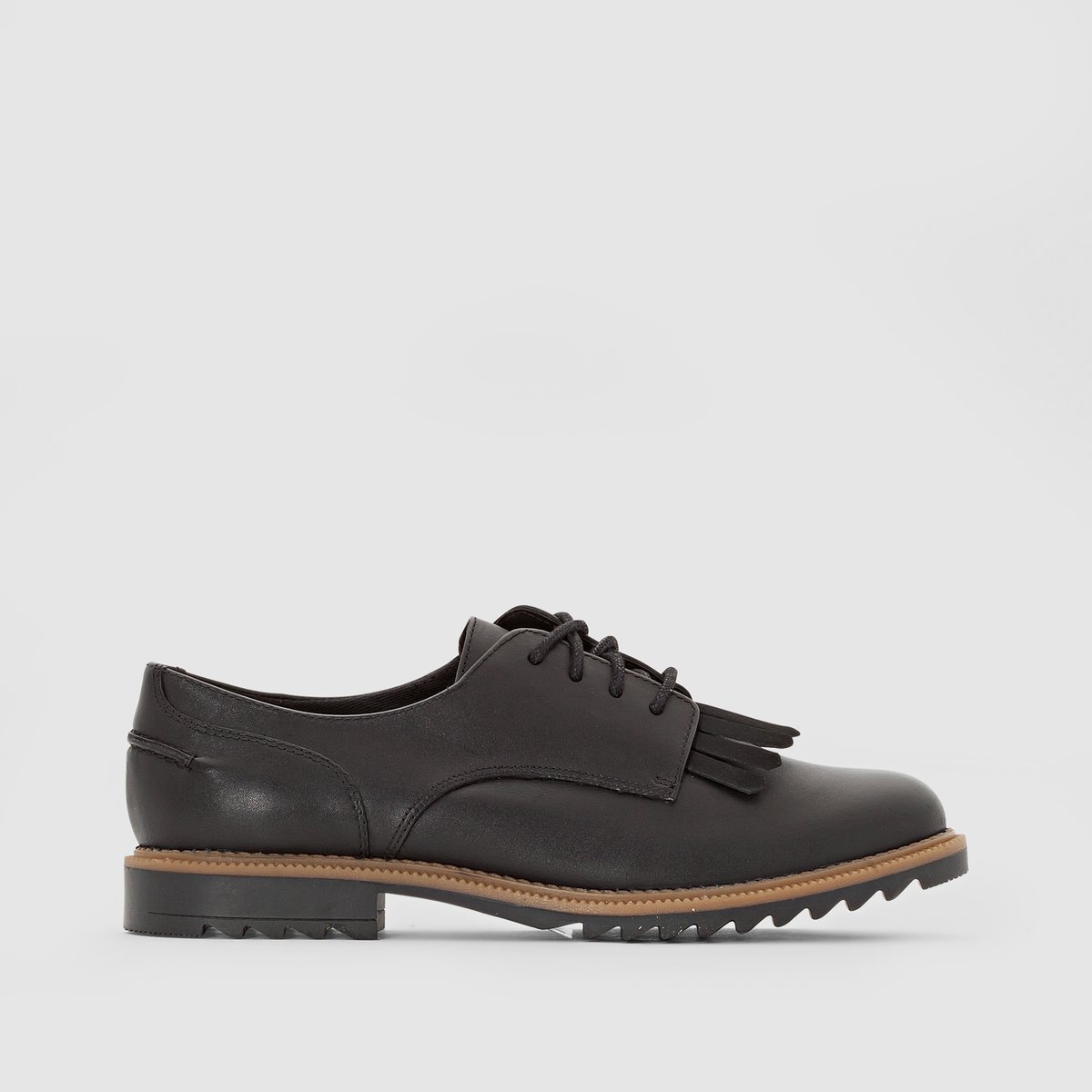 Ботинки-дерби CLARKS GRIFFIN MABEL Ботинки-дерби CLARKS GRIFFIN MABELПреимущества : ботинки-дерби CLARKS с технологией Cushion Plus, настоящие дерби в стиле обуви для гольфа с язычком с бахромой на подъеме стопы.<br><br>Цвет: черный