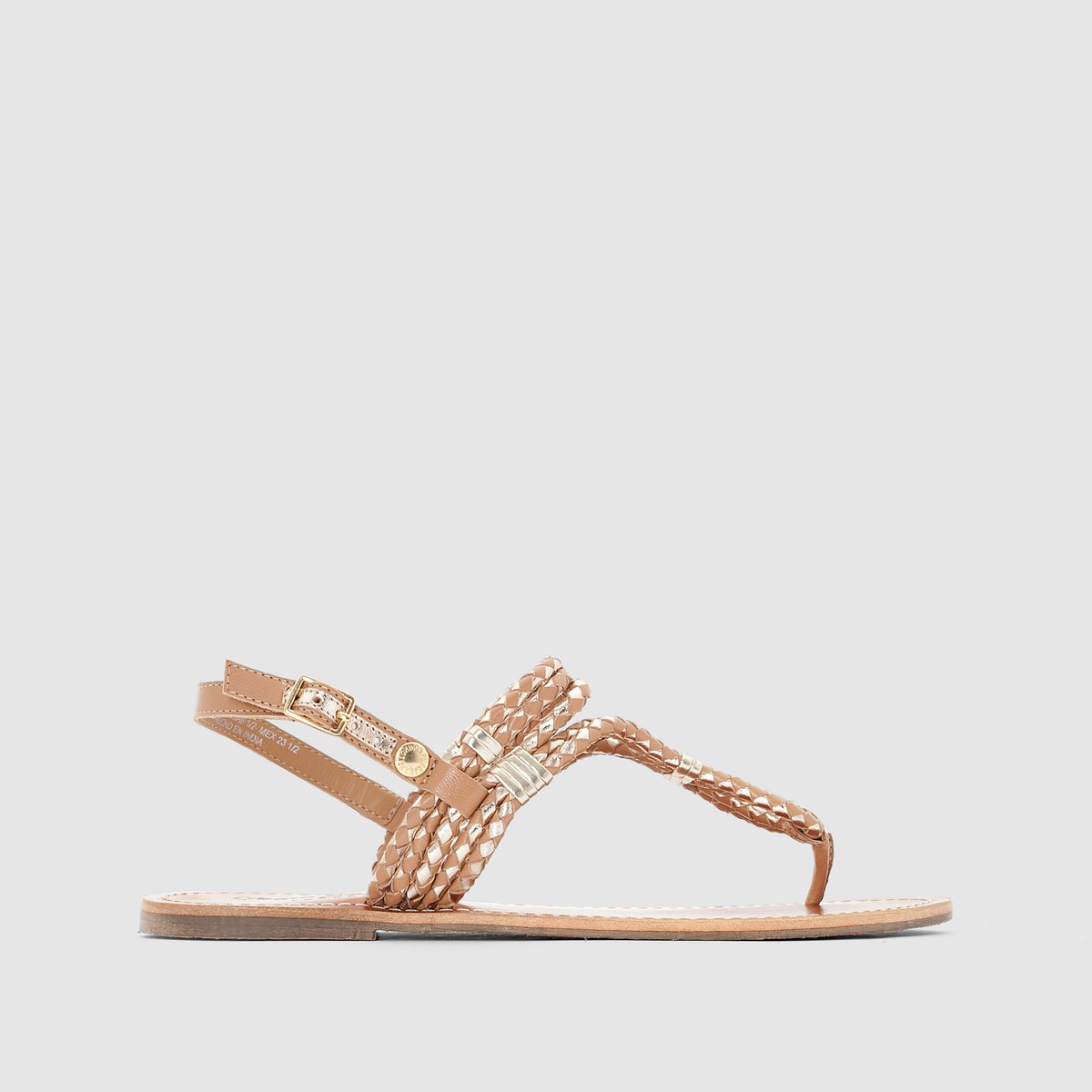 Сандалии из кожи PEPE JEANS JANE WOVEN METALLIC Сандалии из кожи PEPE JEANS JANE WOVEN METALLICСандалии из кожи с металлическими вставками и перемычкой между пальцами, JANE WOVEN METALLIC от PEPE JEANS.Верх : яловичная кожа Подкладка : кожа Стелька : кожа Подошва : резина Застежка : ремешок с пряжкой сзади Удачное сочетание ремешков и металлических вставок, сверхэлегантный дизайн : даже простые сандалии Pepe Jeans превращает в модную обувь в стиле рок !<br><br>Цвет: каштановый,черный<br>Размер: 38