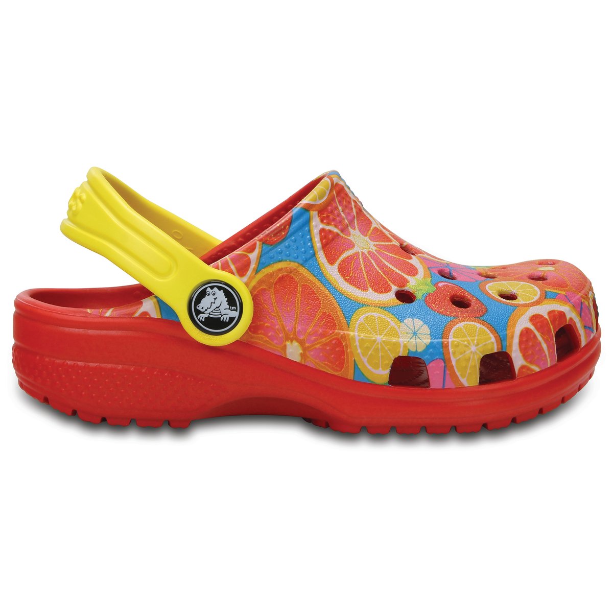 Сабо Classic Fruit Clog K Сабо Classic Fruit Clog KВерх : термопластик Подкладка : без подкладки Стелька : термопластик Подошва : полимер Croslite Застежка : ремешок<br><br>Цвет: рисунок/оранжевый