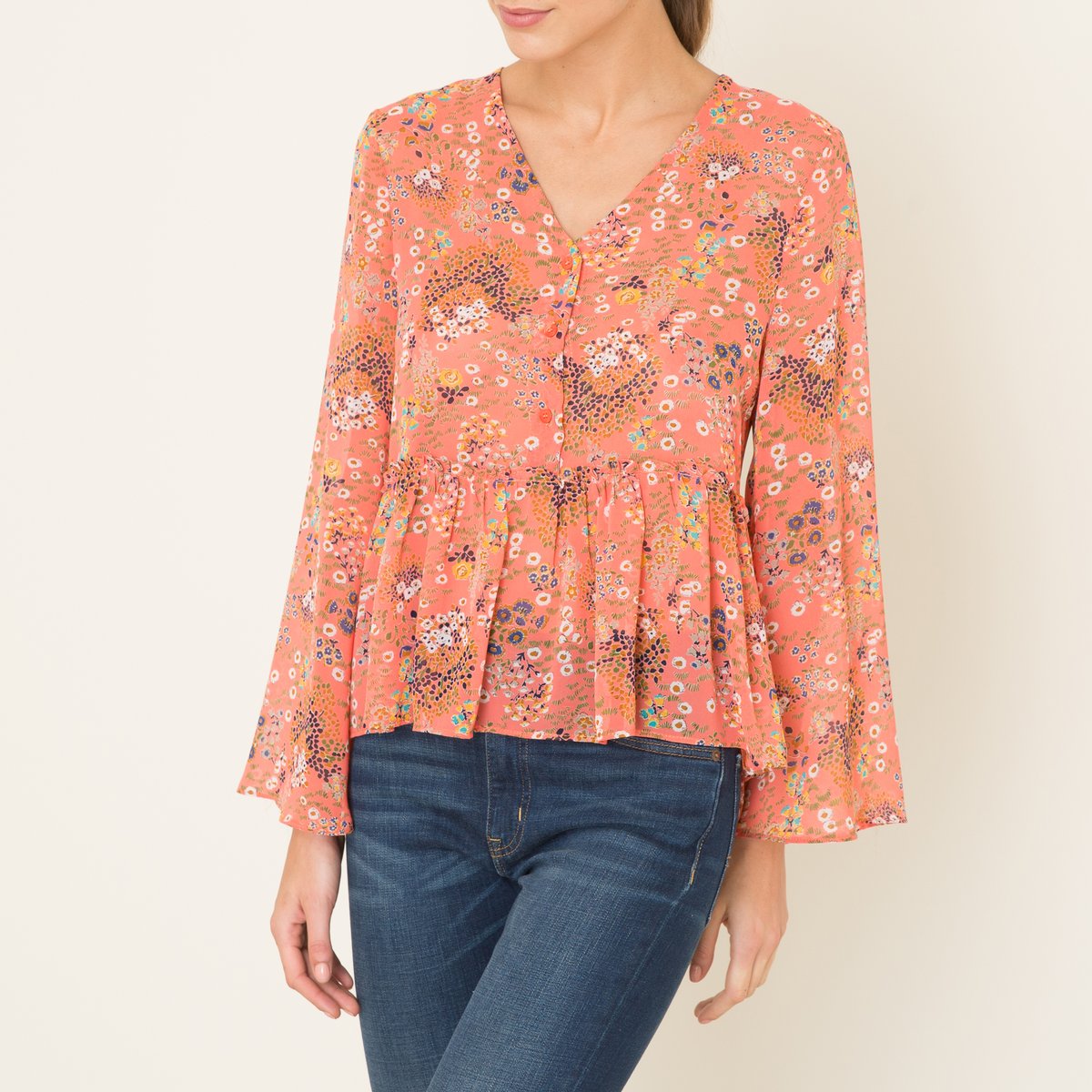 Блузка CLOTAIRE Блузка CLOTAIREСостав и описание Материал : 100% полиэстер Марка : LA BRAND BOUTIQUE<br><br>Цвет: коралловый,небесно-голубой<br>Размер: XS.XS.L.S