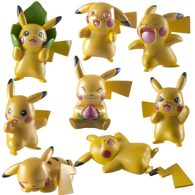 Pokemon assortiment série limitée 4 figurines pikachu t18725e Tomy