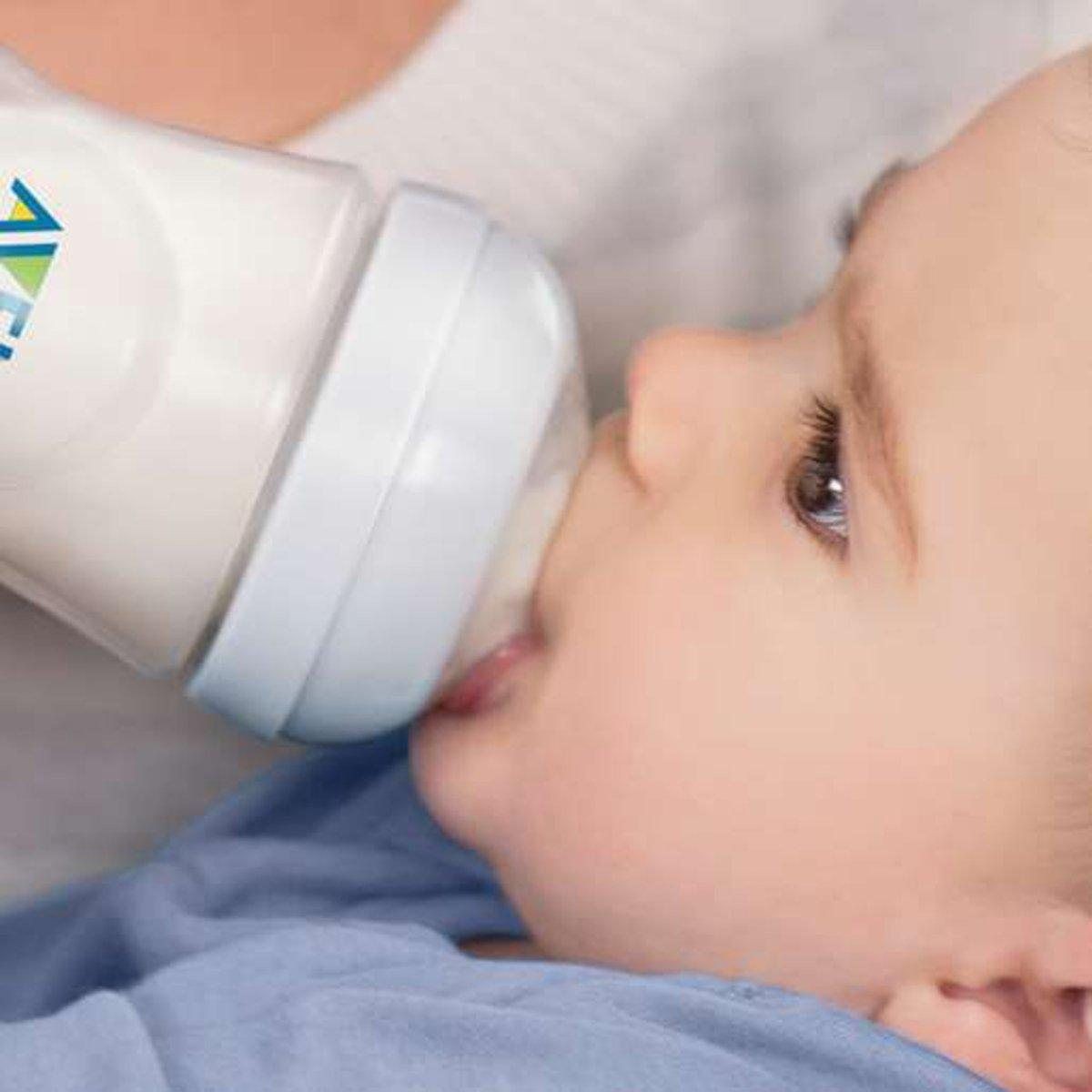 Le biberon : un indispensable pour nourrir bébé