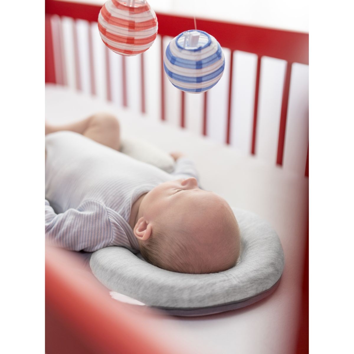 Le cale-bébé : assurer une bonne position à votre bébé pour dormir
