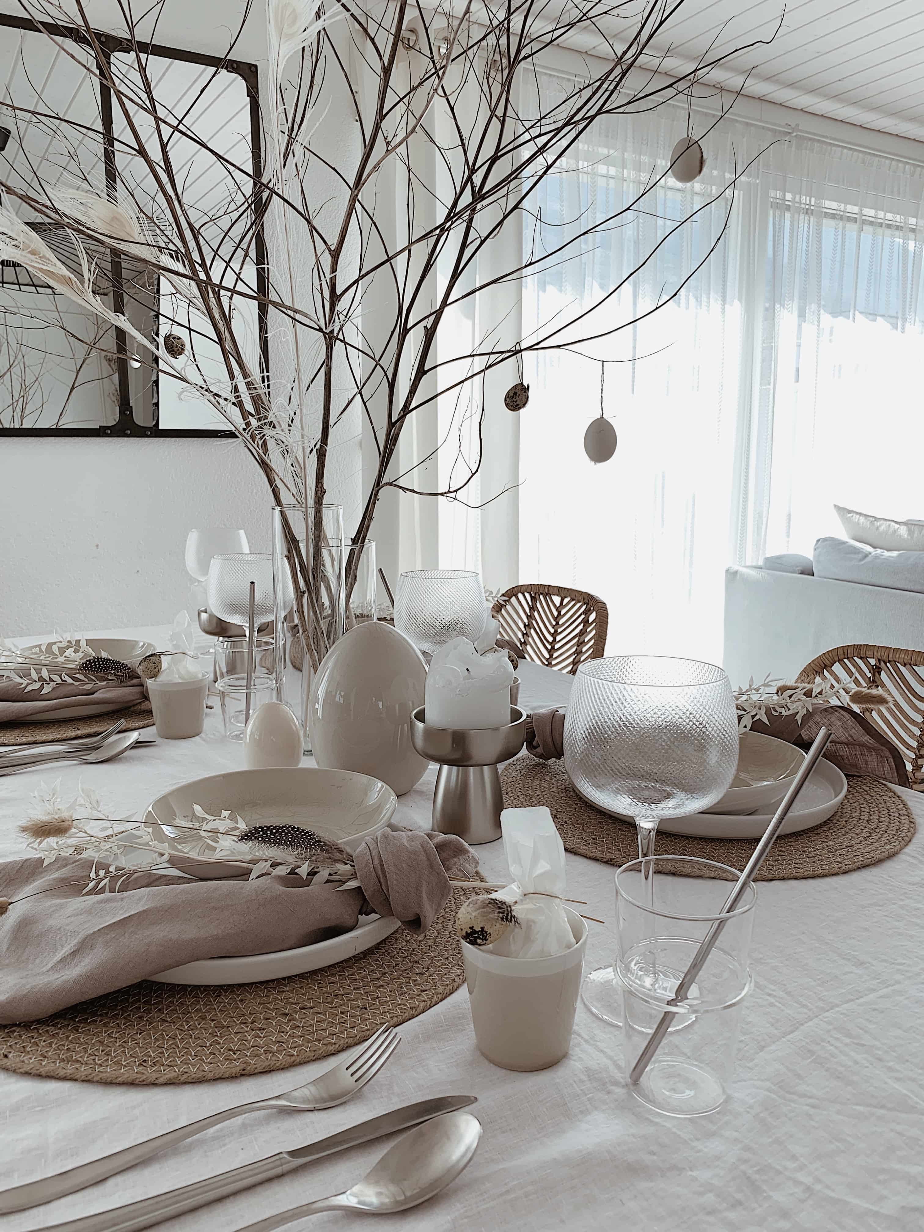 decorer-table.jpg