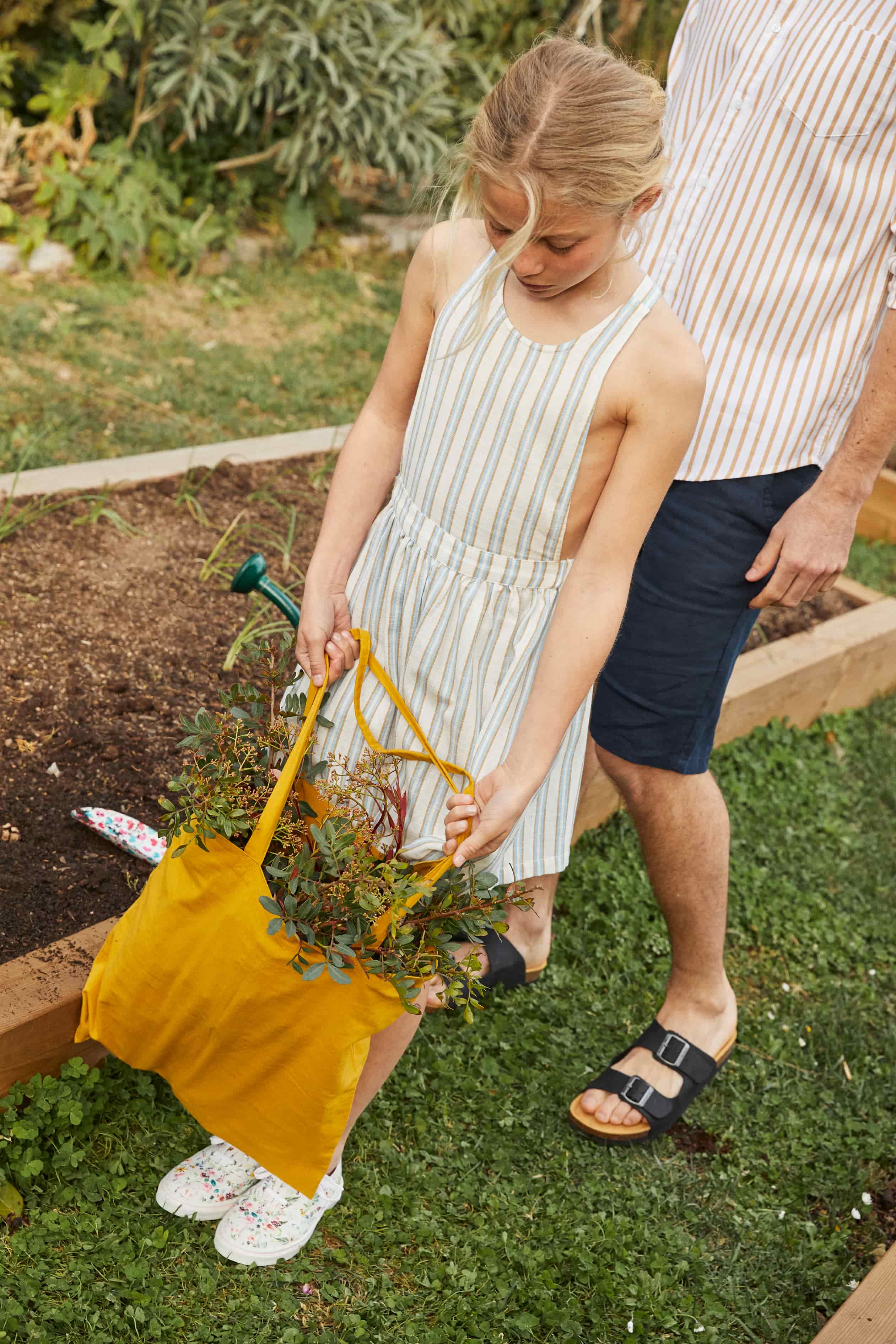 jardinage-famille.jpg