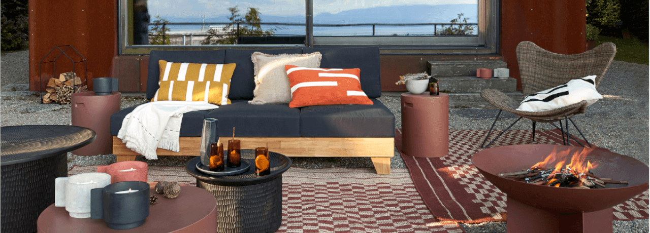 Outdoor space ideas to enjoy your garden by @theresa_gromski