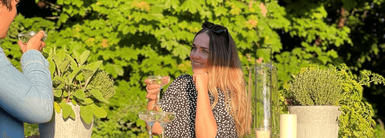 Creating a stylish outdoor space for entertaining with @mishkashoe