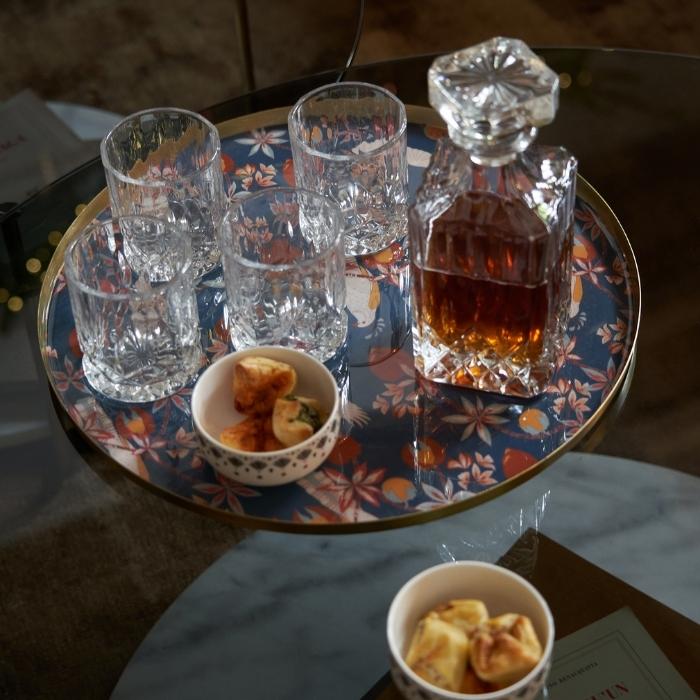 chiselled-whisky-glasses-on-tray.jpg