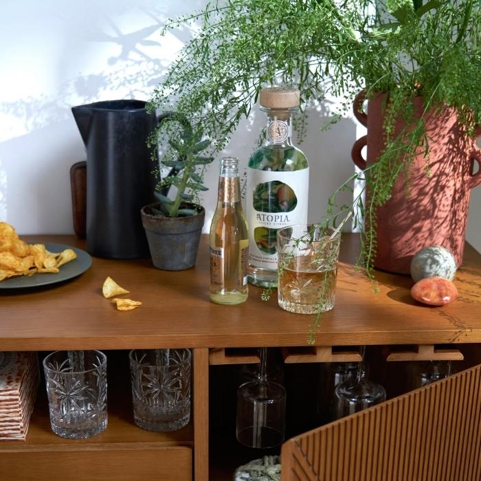 textured-glass-on-cabinet.jpg