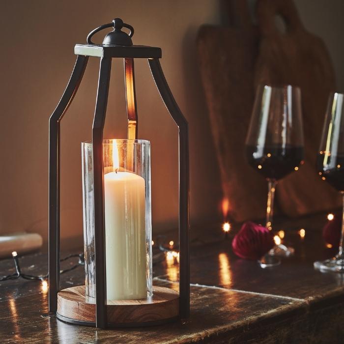 circular-base-lantern.jpg