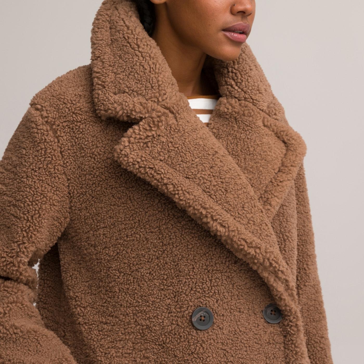 woman-wearing-brown-fur-coat.jpg