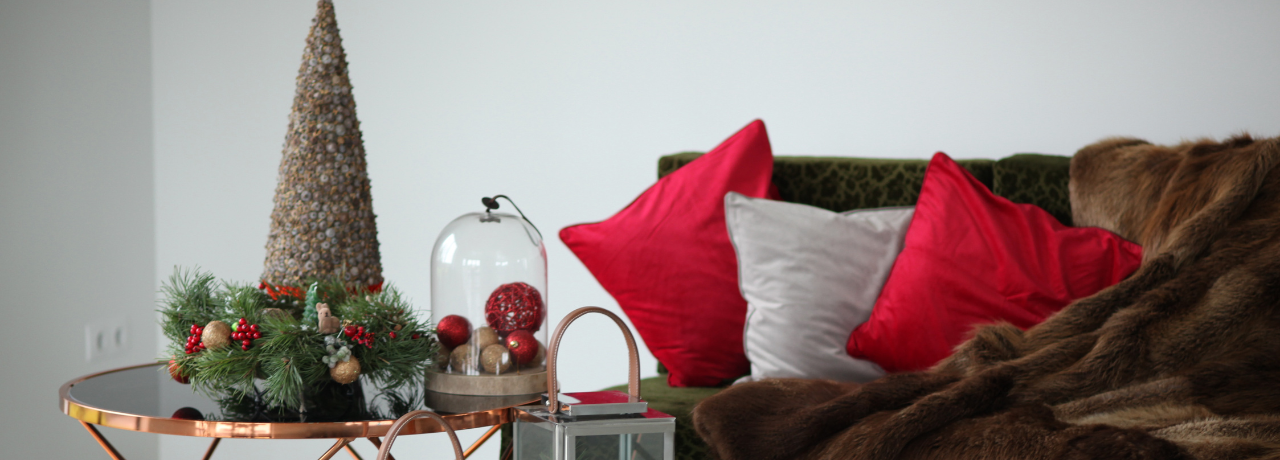 Glam up a small living room for Christmas