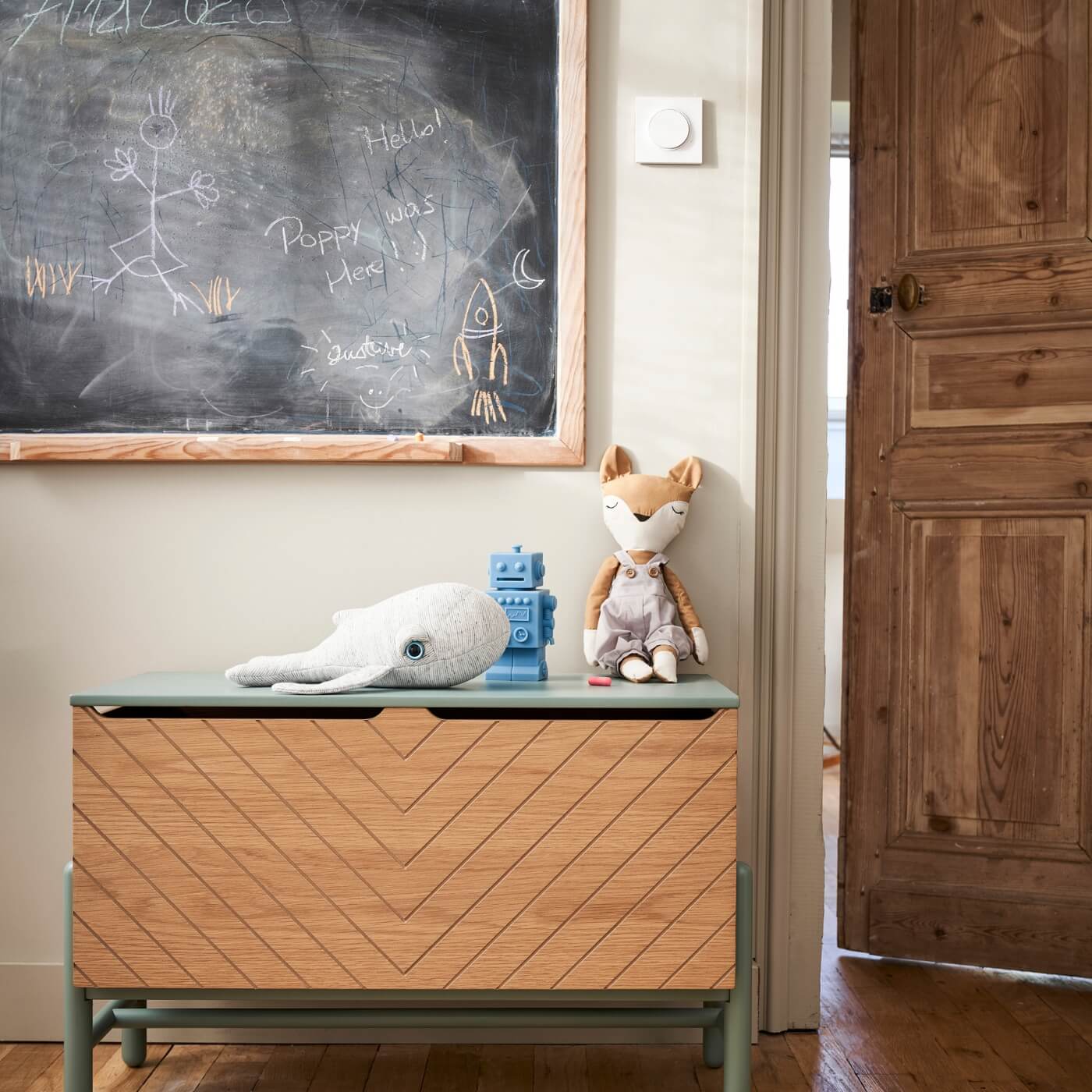 waldo-toy-box.jpg