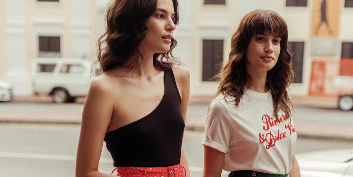Prepare a chegada do verão: os Tops e T-shirts que precisa de ter! 