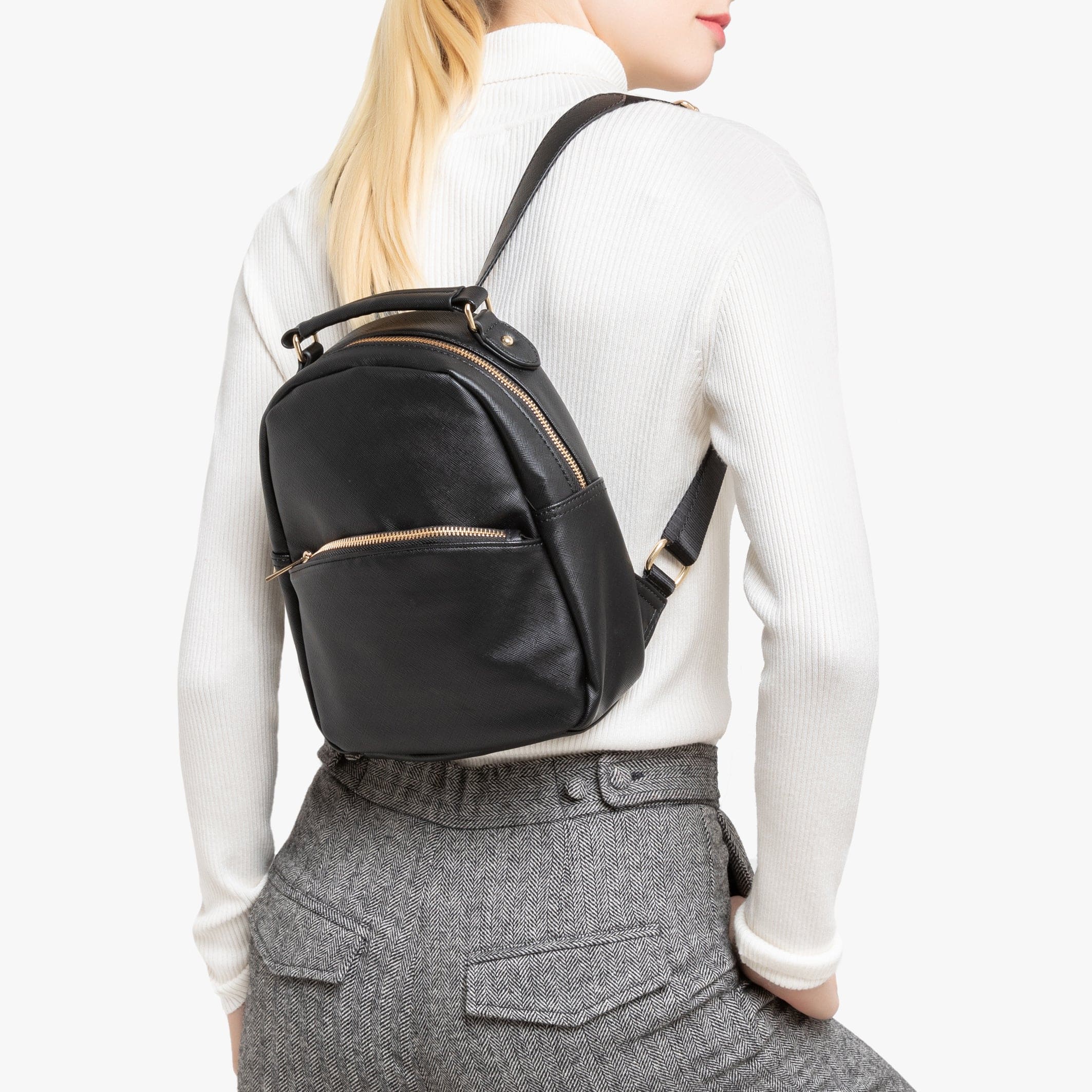 SAC A DOS_GGN633_Noir-min.jpg
