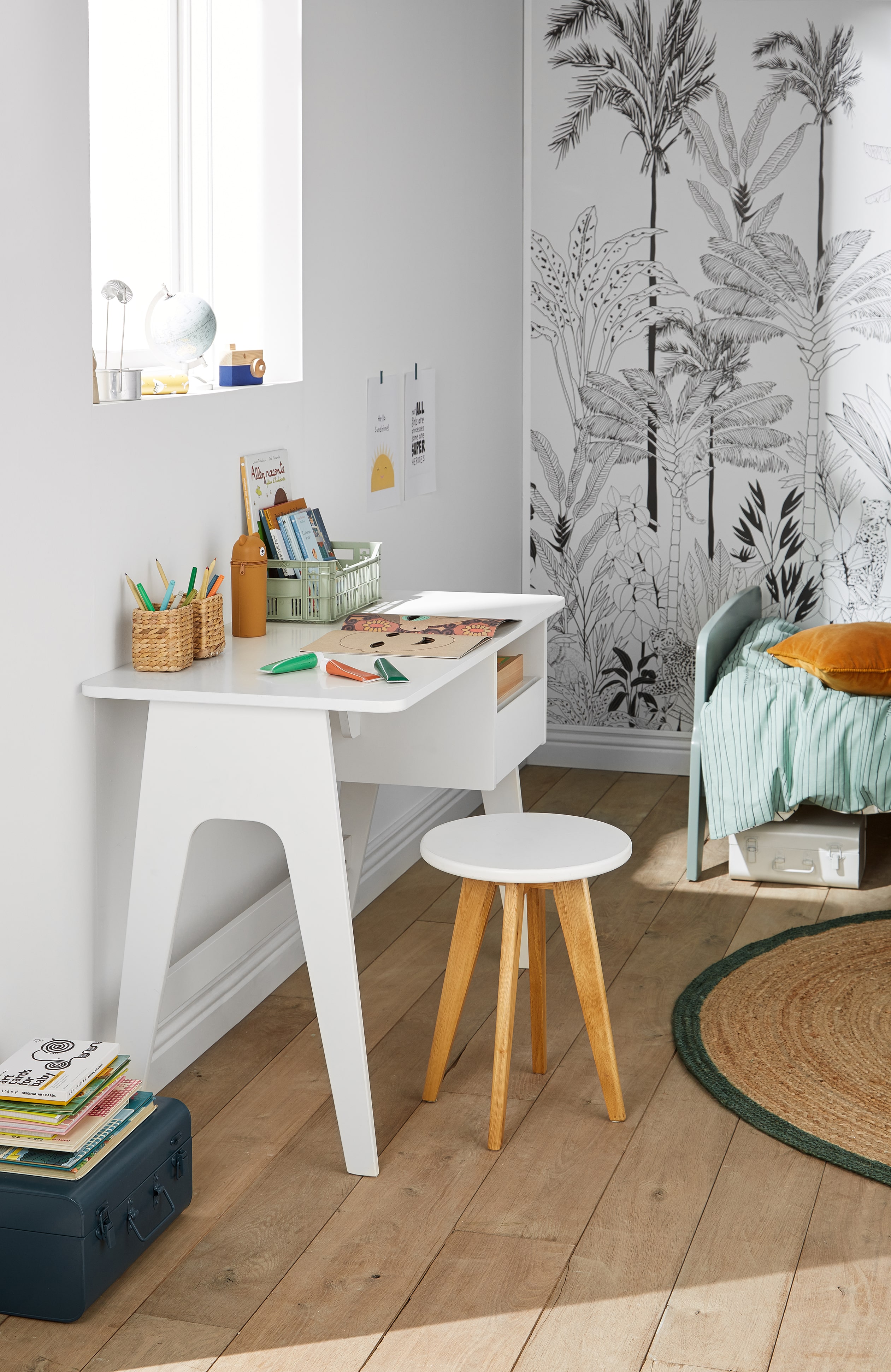 CBY367 BIC747 GHJ578_01-min.jpg