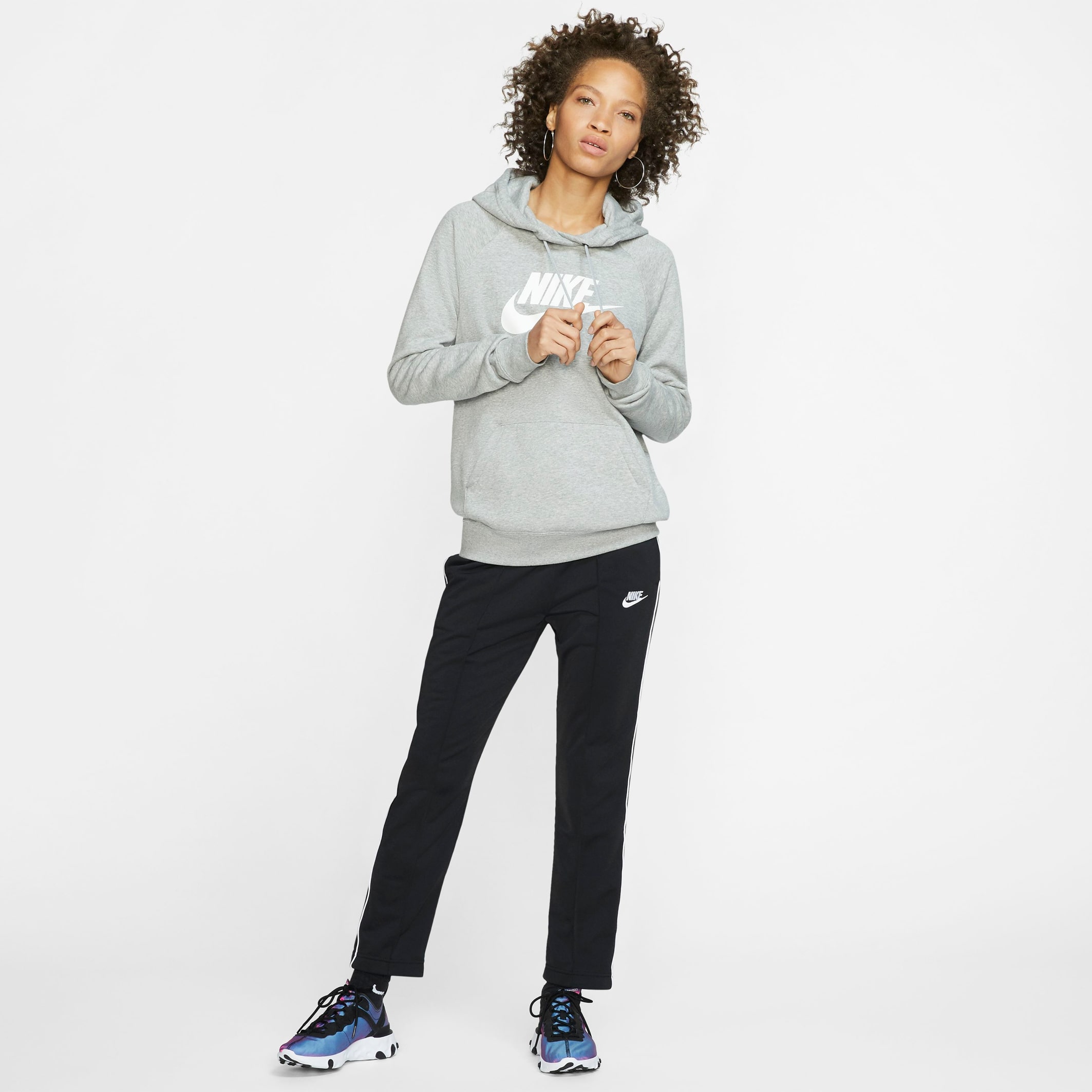 SWEAT A CAPUCHE_GHO358_Gris-min.jpg