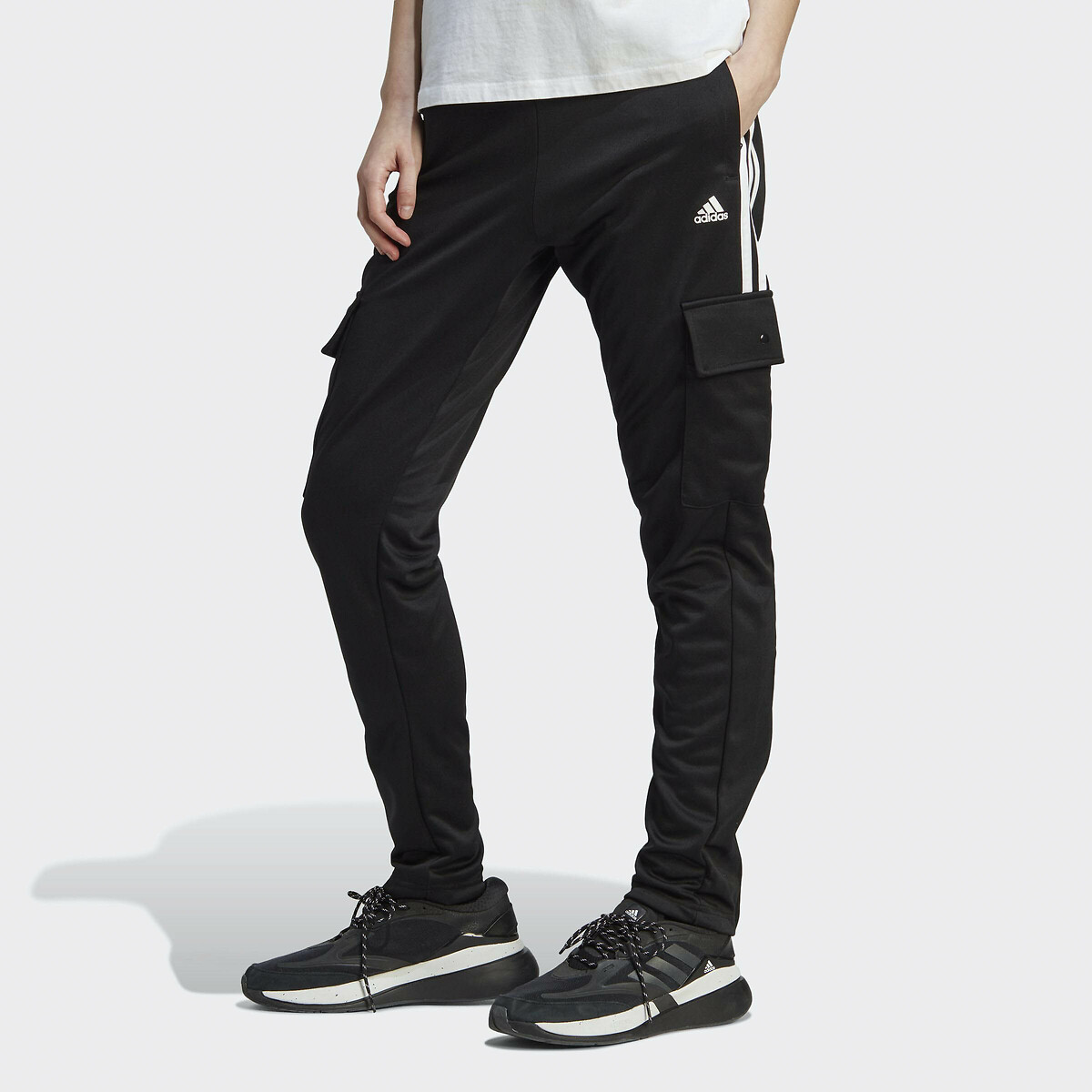 Tiro Tapered Cargo Trousers