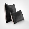Housse de coussin gris et blanc