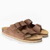 Beige Foncé