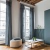 Vert De Gris Et Bourdon Noir