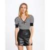 Pull court noir