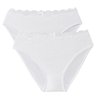 Sous vêtement femme petite taille