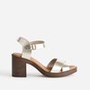 Sandales brides croisées talon