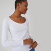 Haut décolleté plongeant