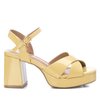 Jaune