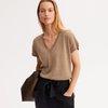 Pull beige col v femme