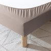 Couvre lit beige et taupe
