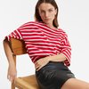 Tee shirt motif dans le dos