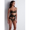 Lingerie serre taille