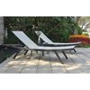 Table et chaise de jardin en plastique