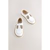 Chaussures enfant pied large