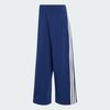 Dark Blue / Off White