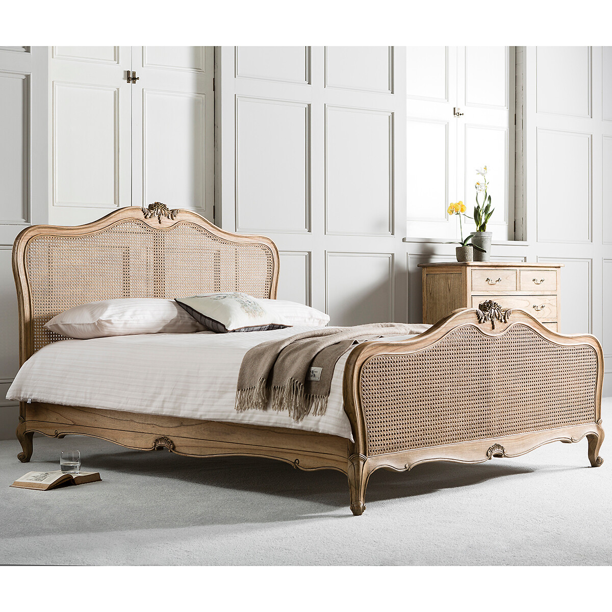 Édité Cleo French Vintage Rattan Bed Unisex Wood Super King Size (180 X 200Cm)